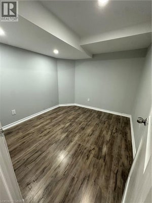 233 Powell Rd, Brantford, ON 5