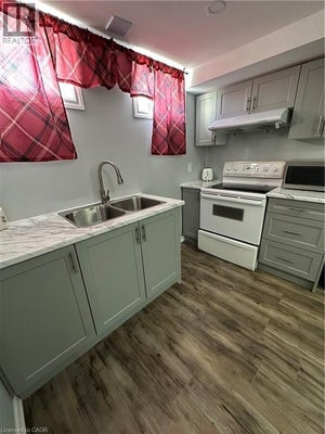 233 Powell Rd, Brantford, ON 3