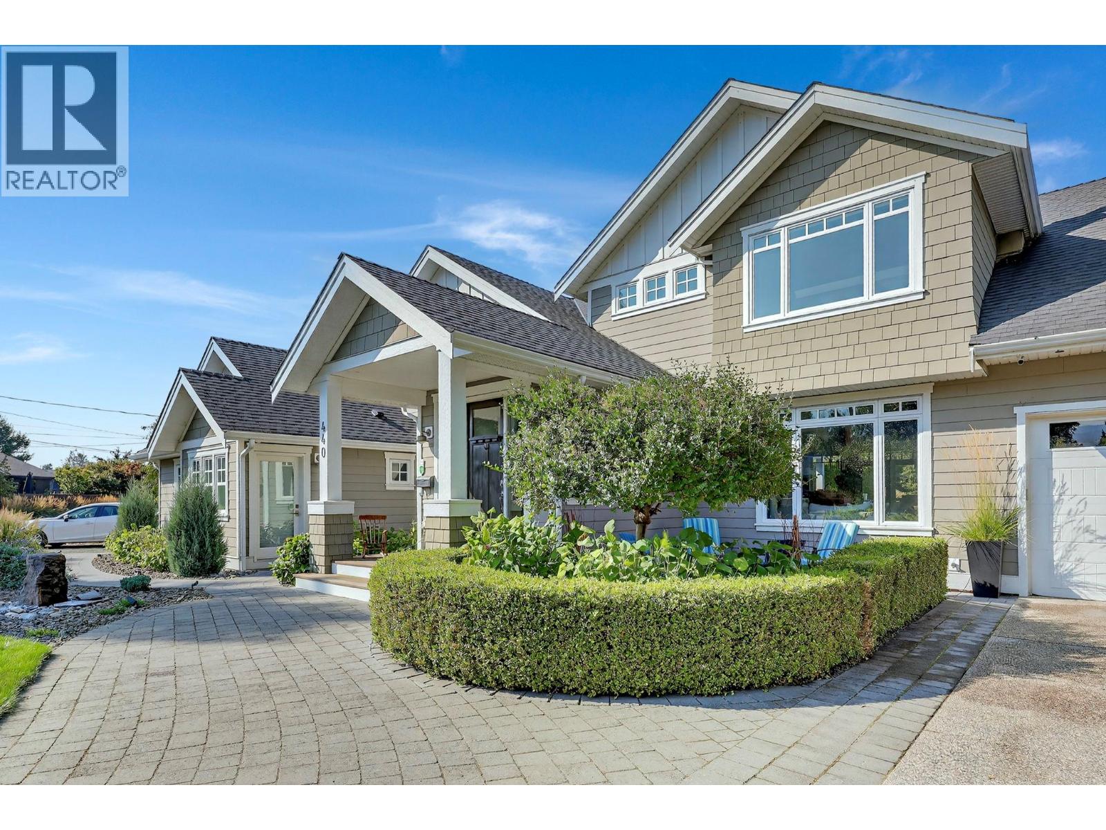 440 Hobson Crescent