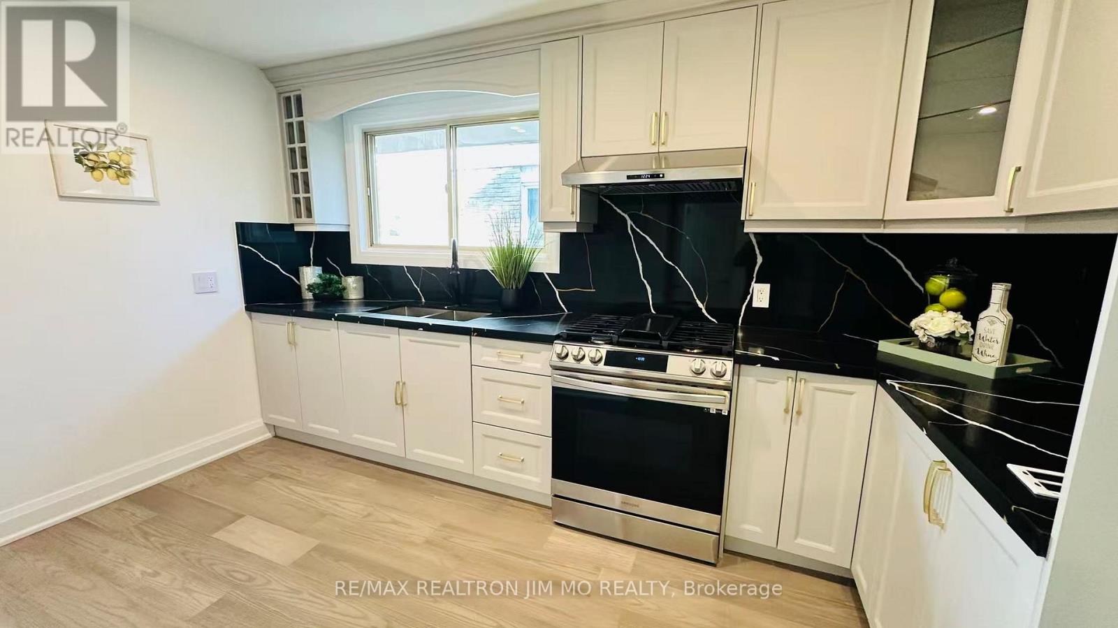 UPPER - 65 HEASLIP TERRACE
