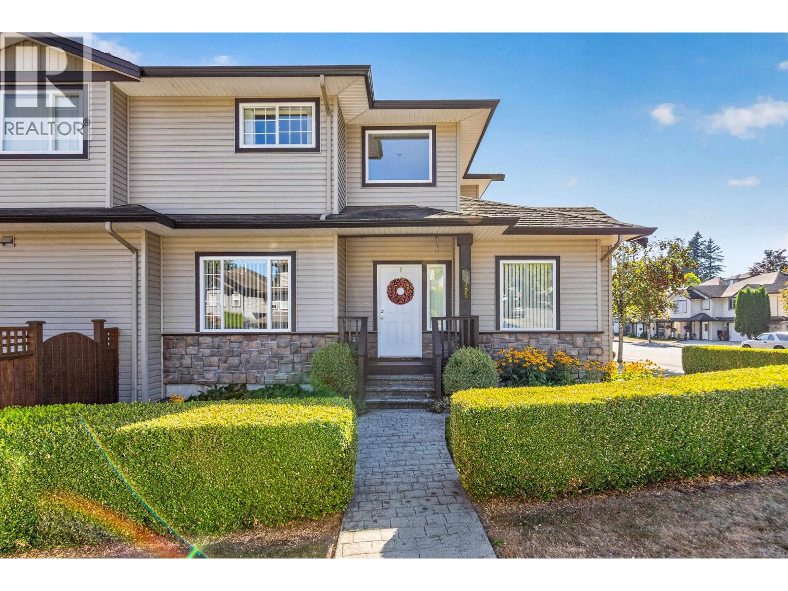 11785 GILLAND LOOP