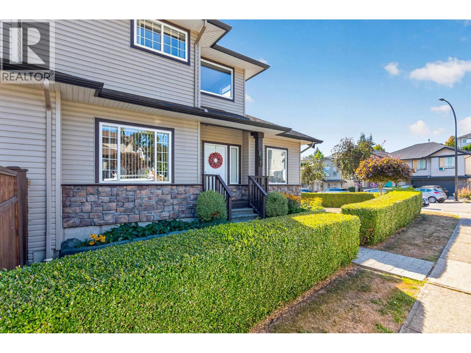11785 GILLAND LOOP