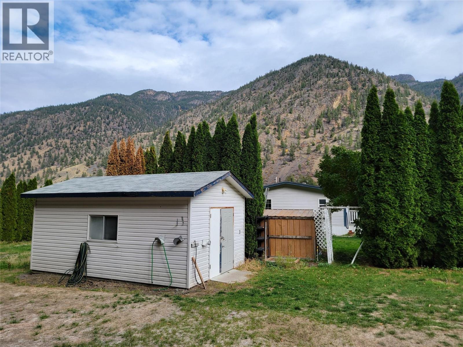 1518 Highway 3A Unit# 13