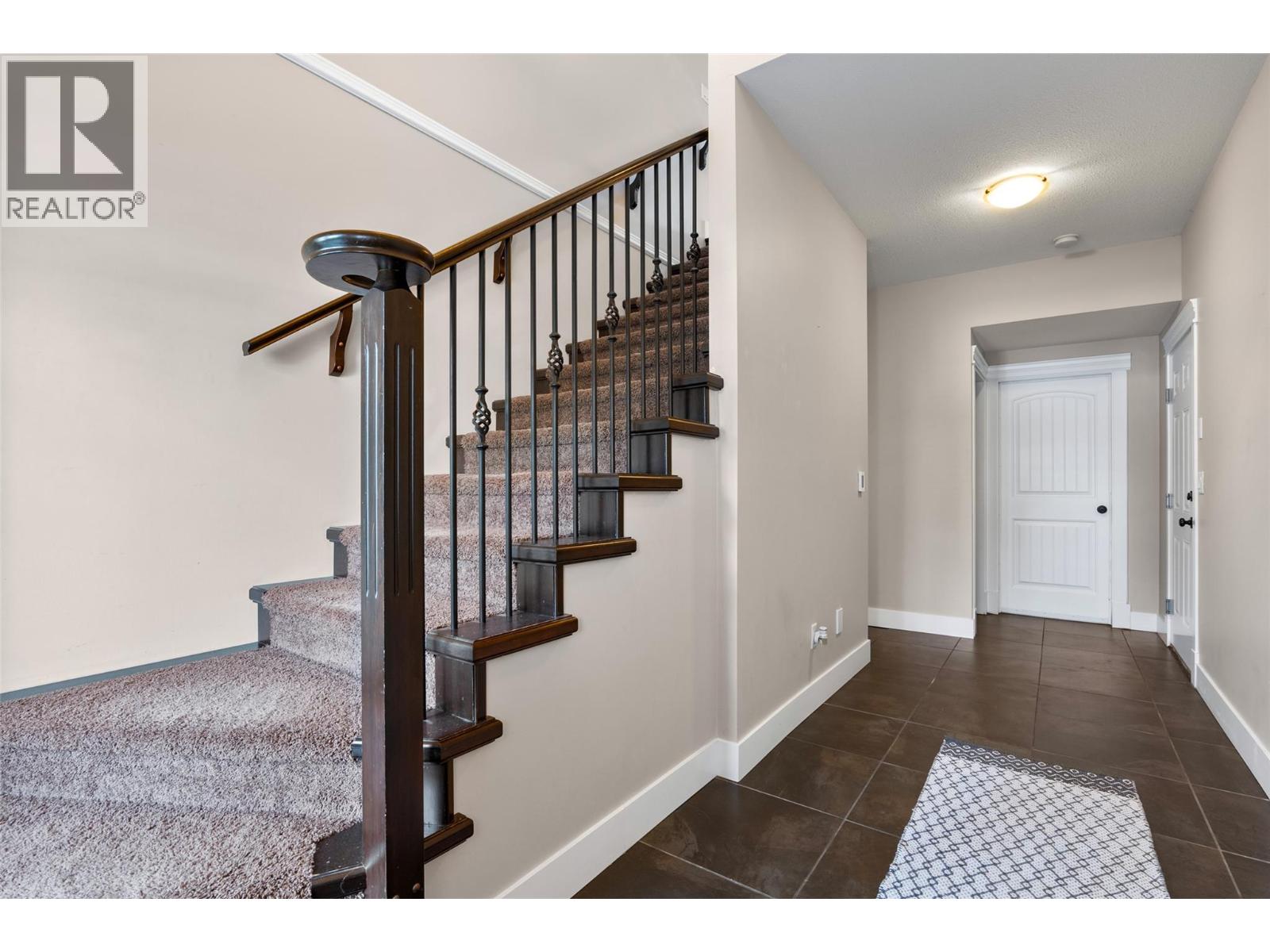 460 AZURE Place Unit# 27