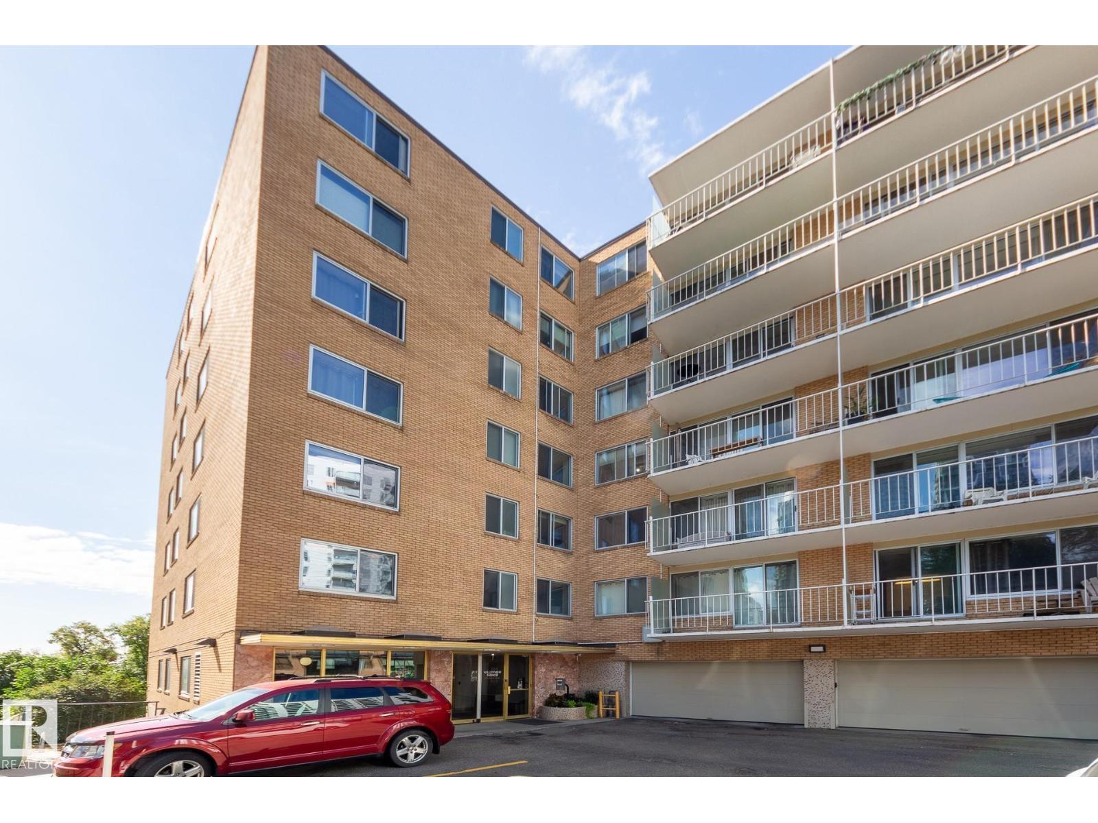 #207 12207 JASPER AV NW