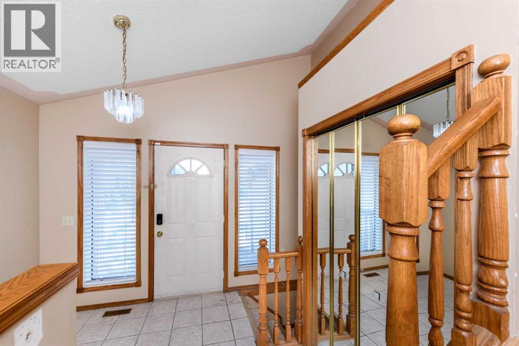 156 DEL RAY Road NE