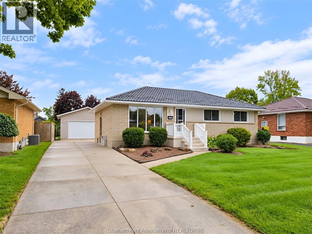 84 HOLLAND AVENUE, CHATHAM, ON N7M 2C7 - Image 3417426129.jpeg?d=l