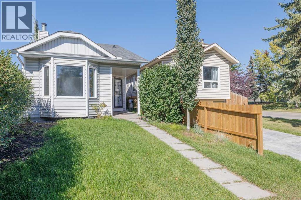 5 Erin Grove Place SE