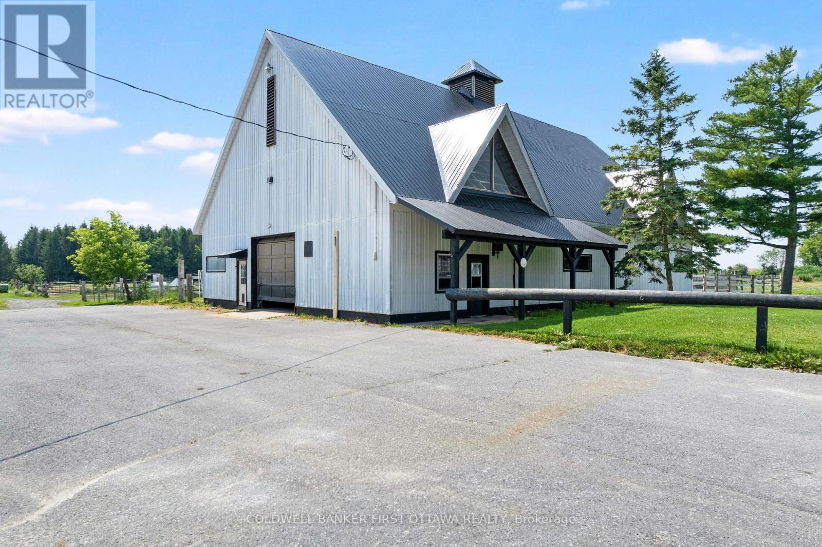 4655 APPLETON SIDE ROAD