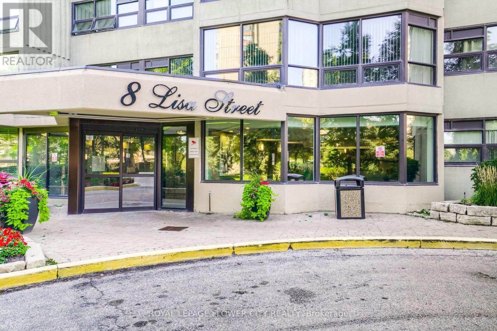 307 - 8 LISA STREET