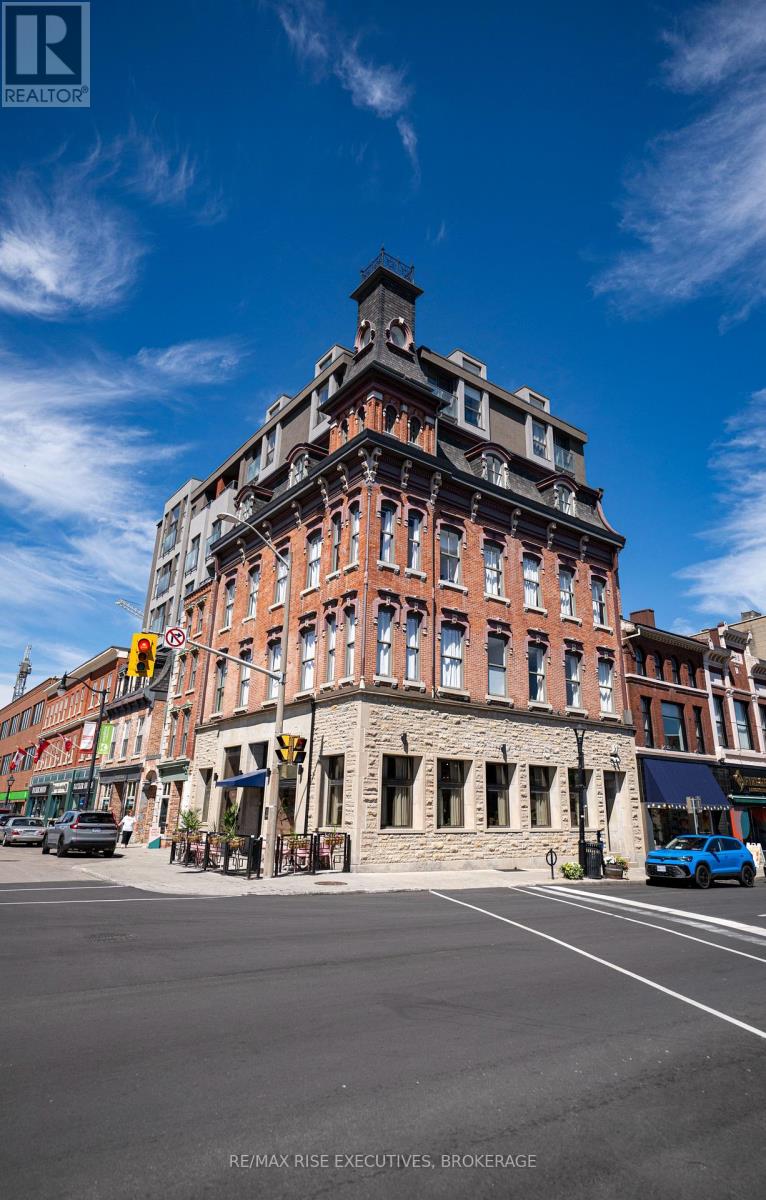 101 - 171 WELLINGTON STREET