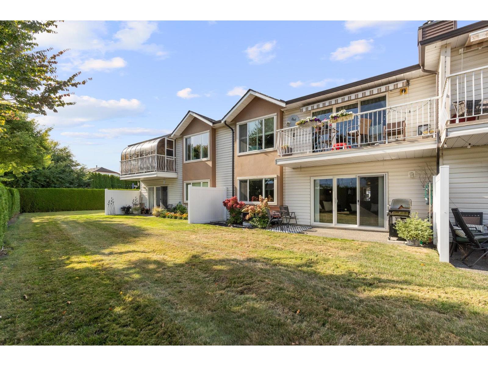 3 46350 CESSNA DRIVE, Chilliwack Proper South