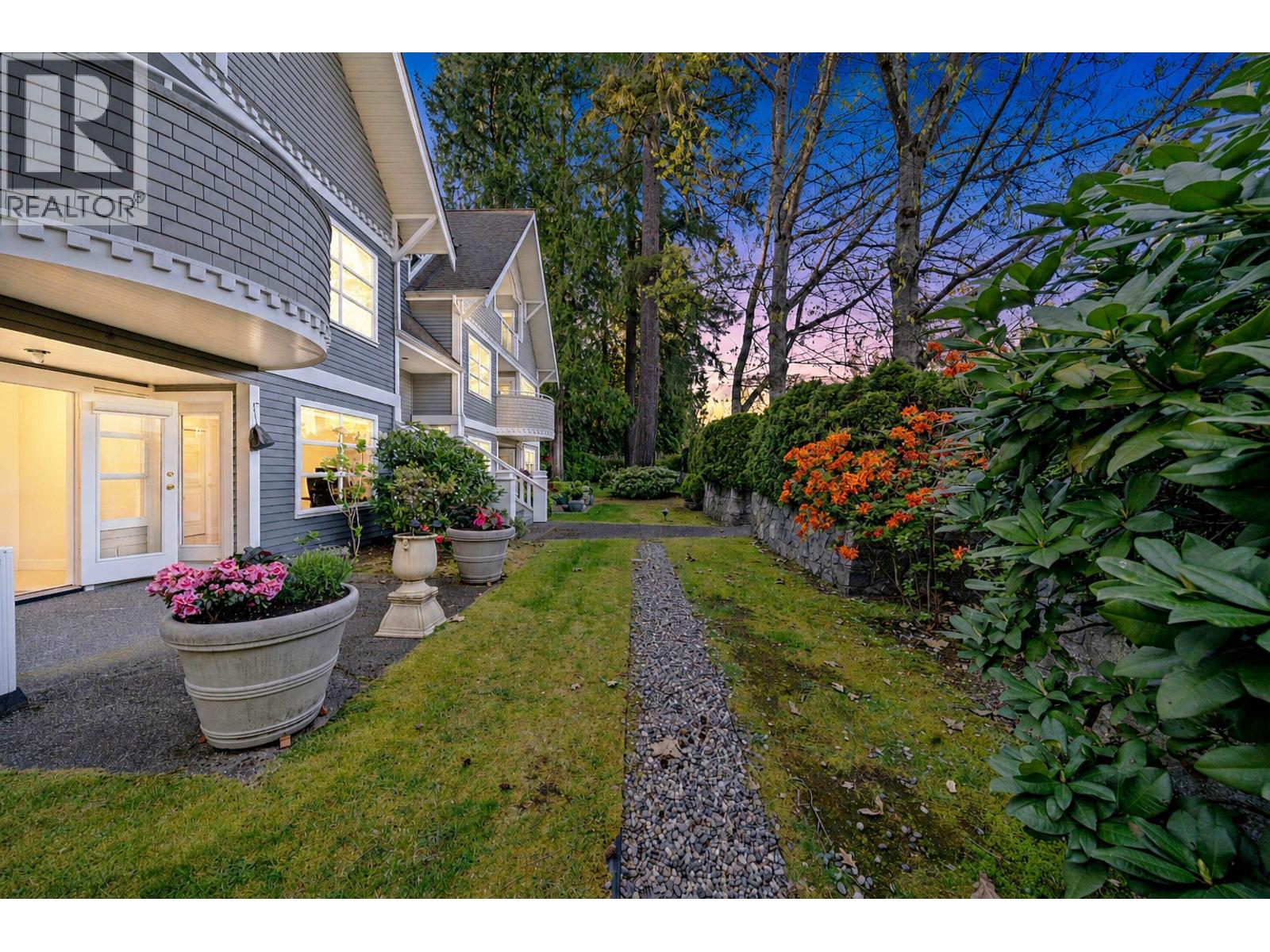 103 3399 CAPILANO CRESCENT