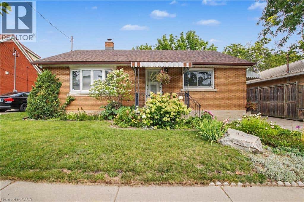 240 GUELPH STREET