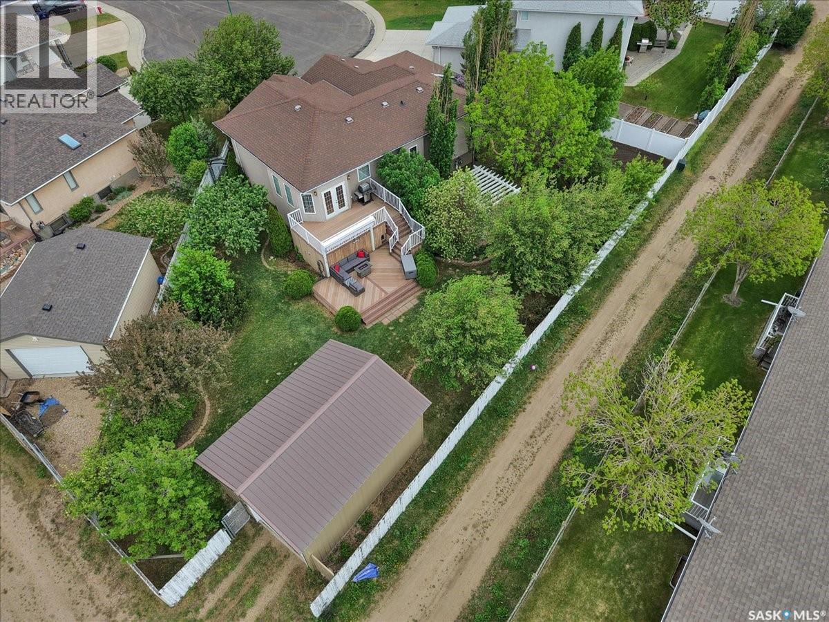 214 Burke PLACE