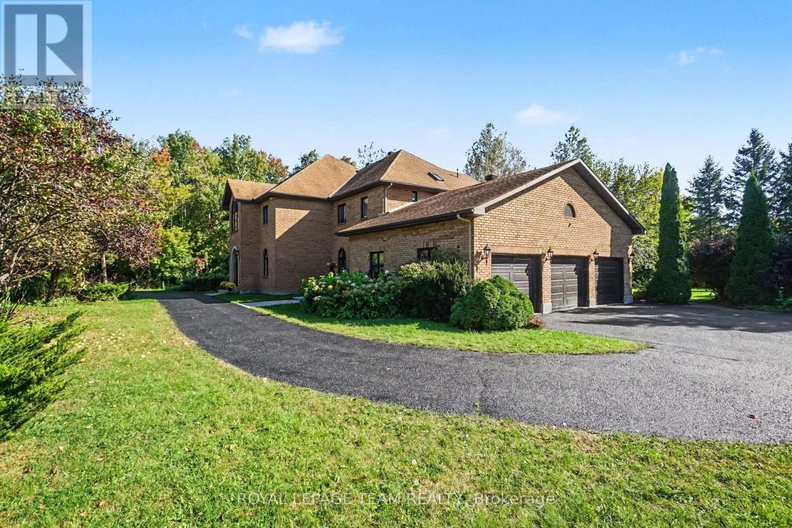 30 SPRING CRESS DRIVE