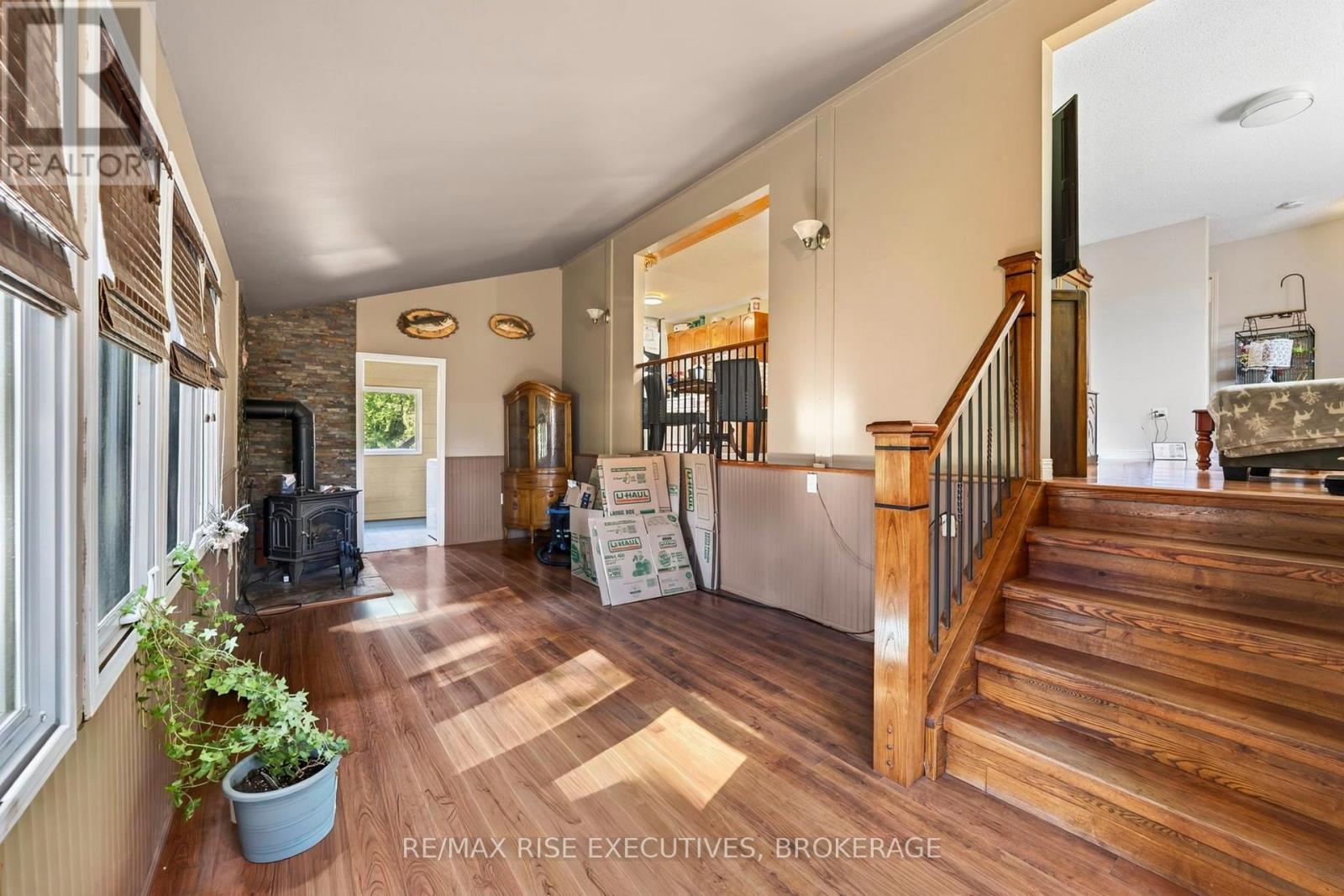 4259 SYDENHAM ROAD