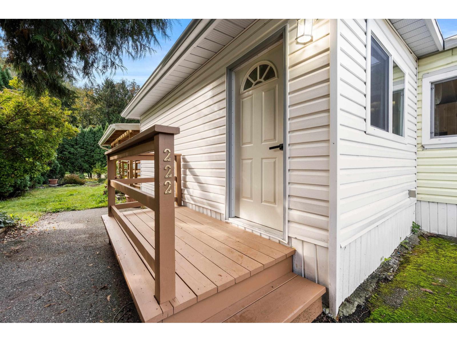 222 45835 SLEEPY HOLLOW ROAD, Cultus Lake East