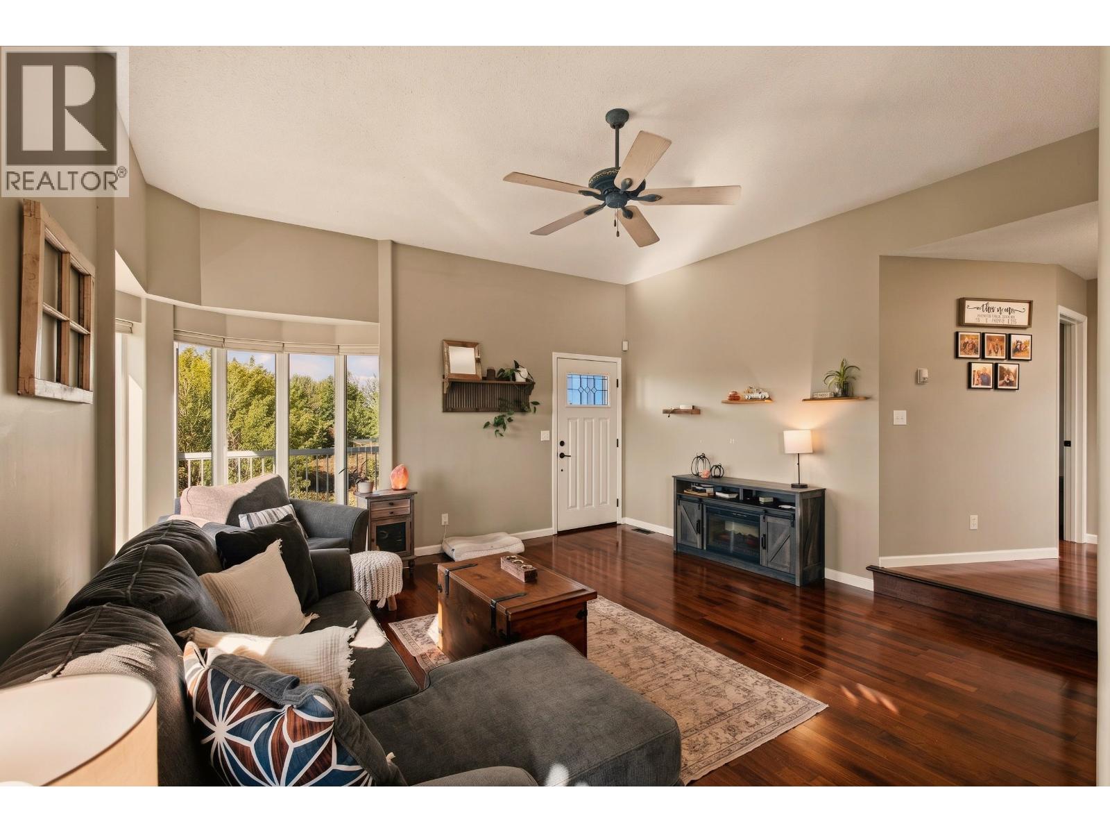 3152 HUSTON ROAD