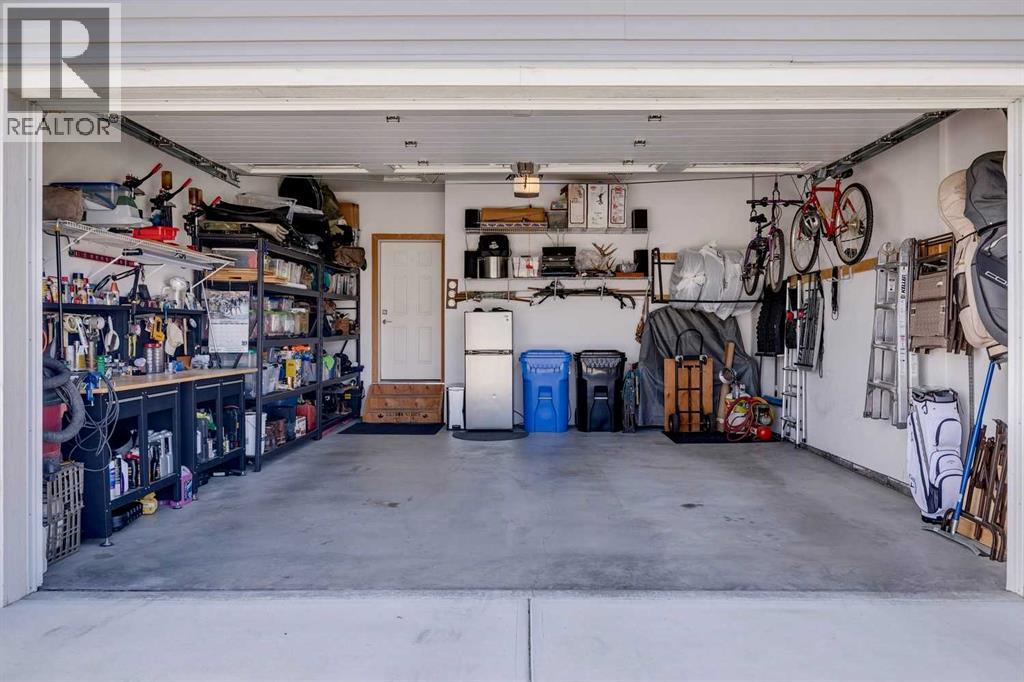 232, 20 Silverado Crest Park SW