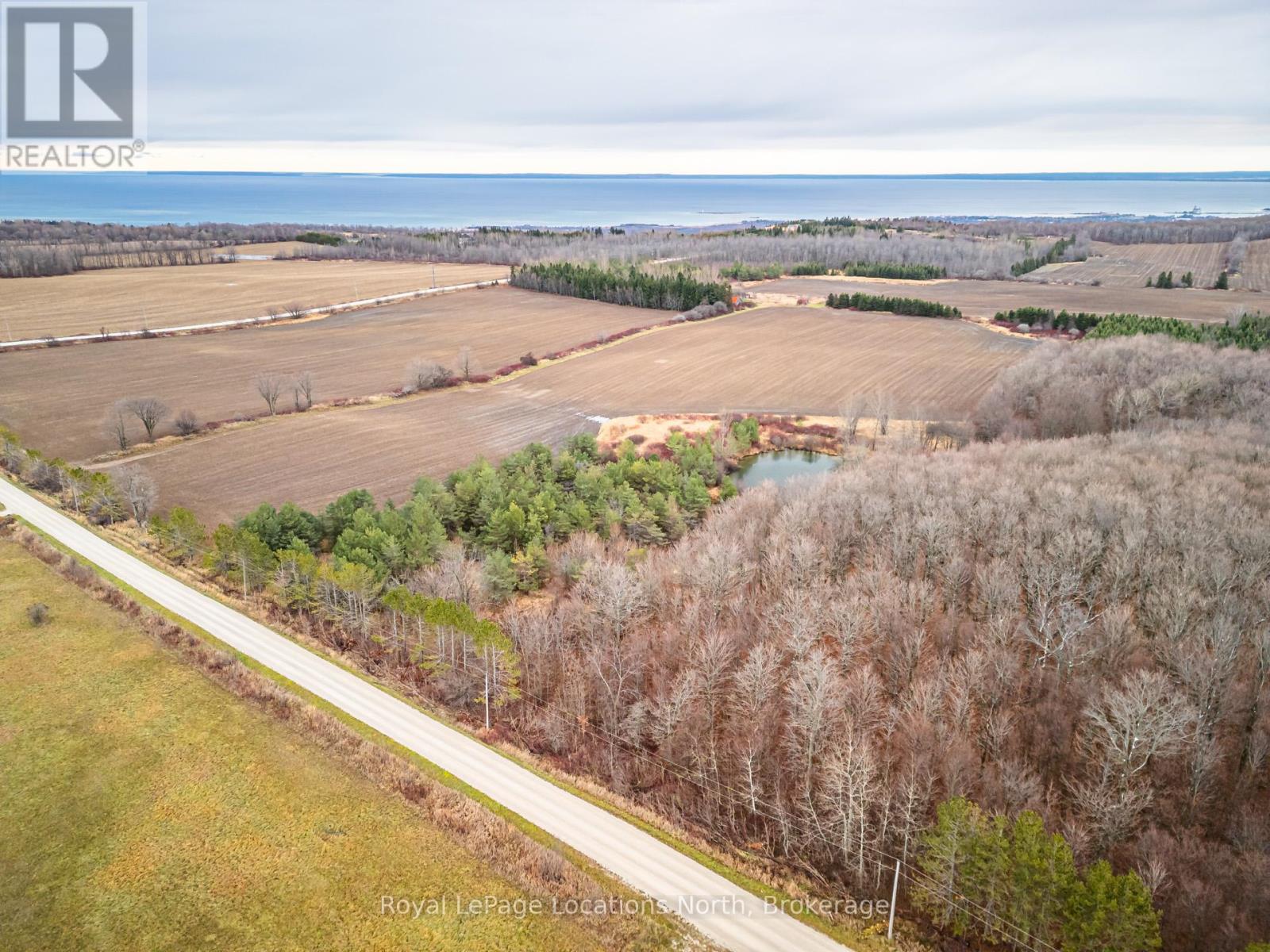 LOT 15 3RD LINE E