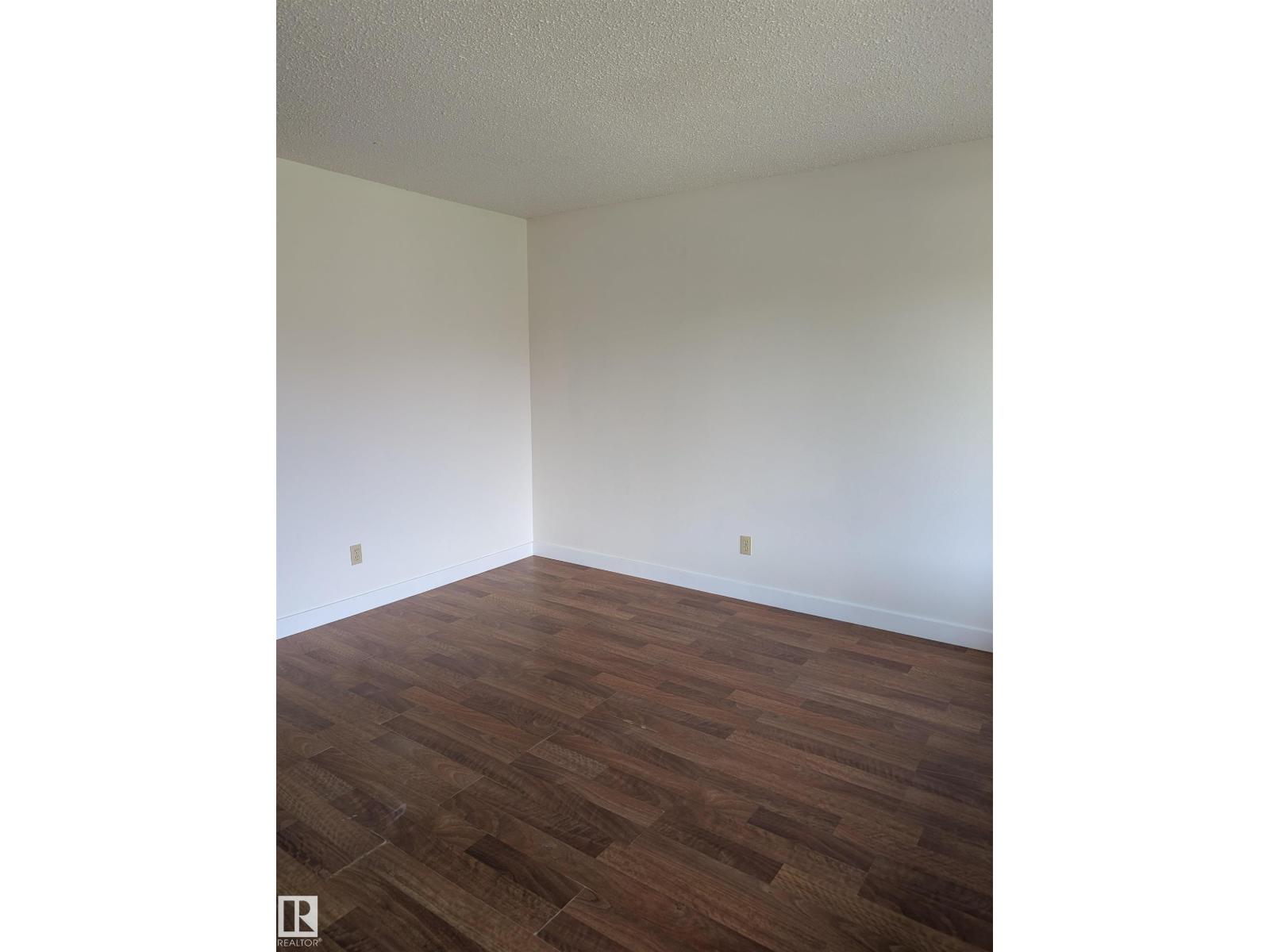 13818 114 ST NW