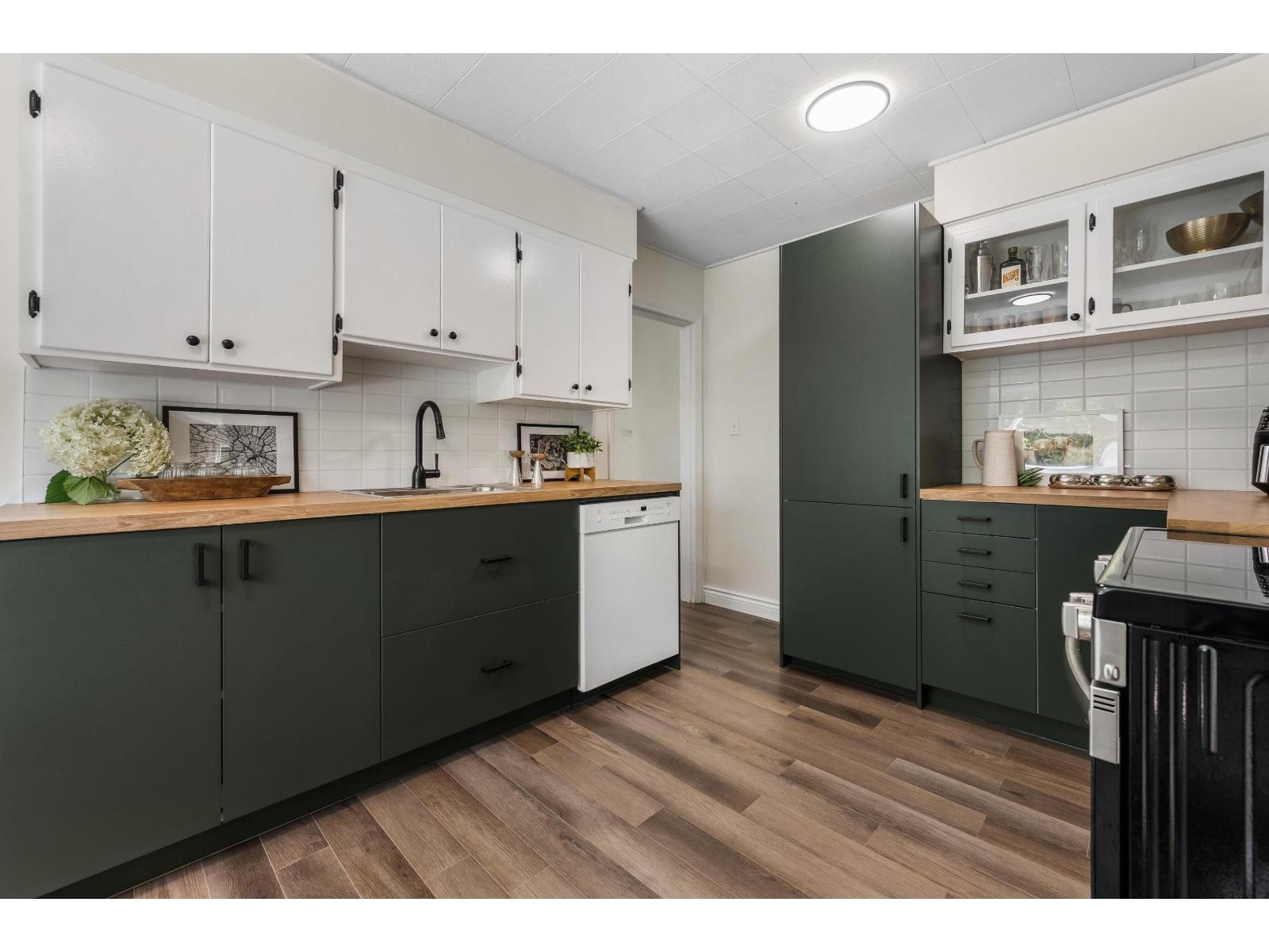 45210 WATSON ROAD, Garrison Crossing