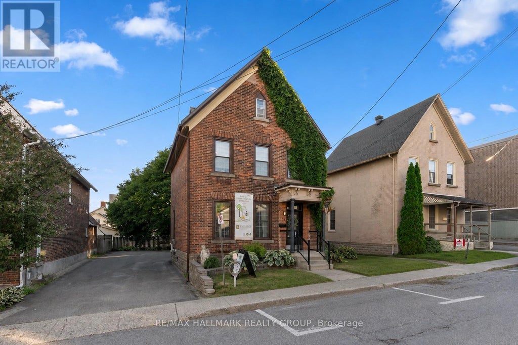 32 ST. ANDREW STREET, BROCKVILLE, ON K6V 4X4 - Image 3361927140.jpeg?d=l