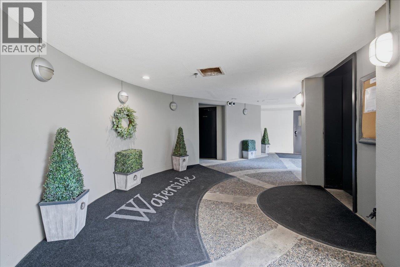 303 2250 SE MARINE DRIVE