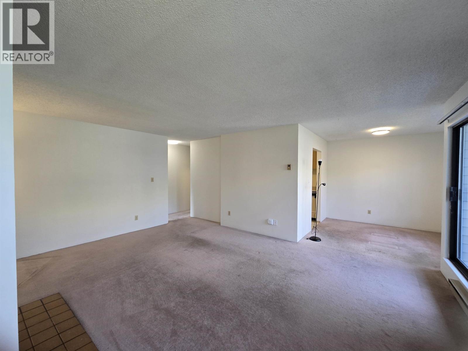 216 8400 ACKROYD ROAD