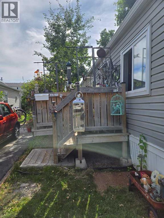 26, 6220 17 Avenue SE