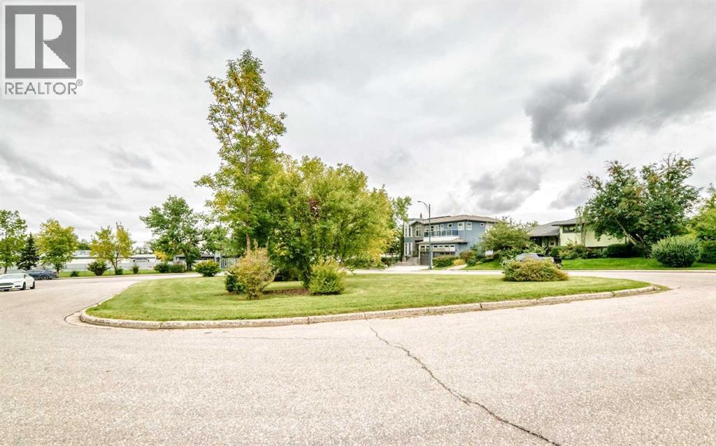 14 Carnarvon Way NW