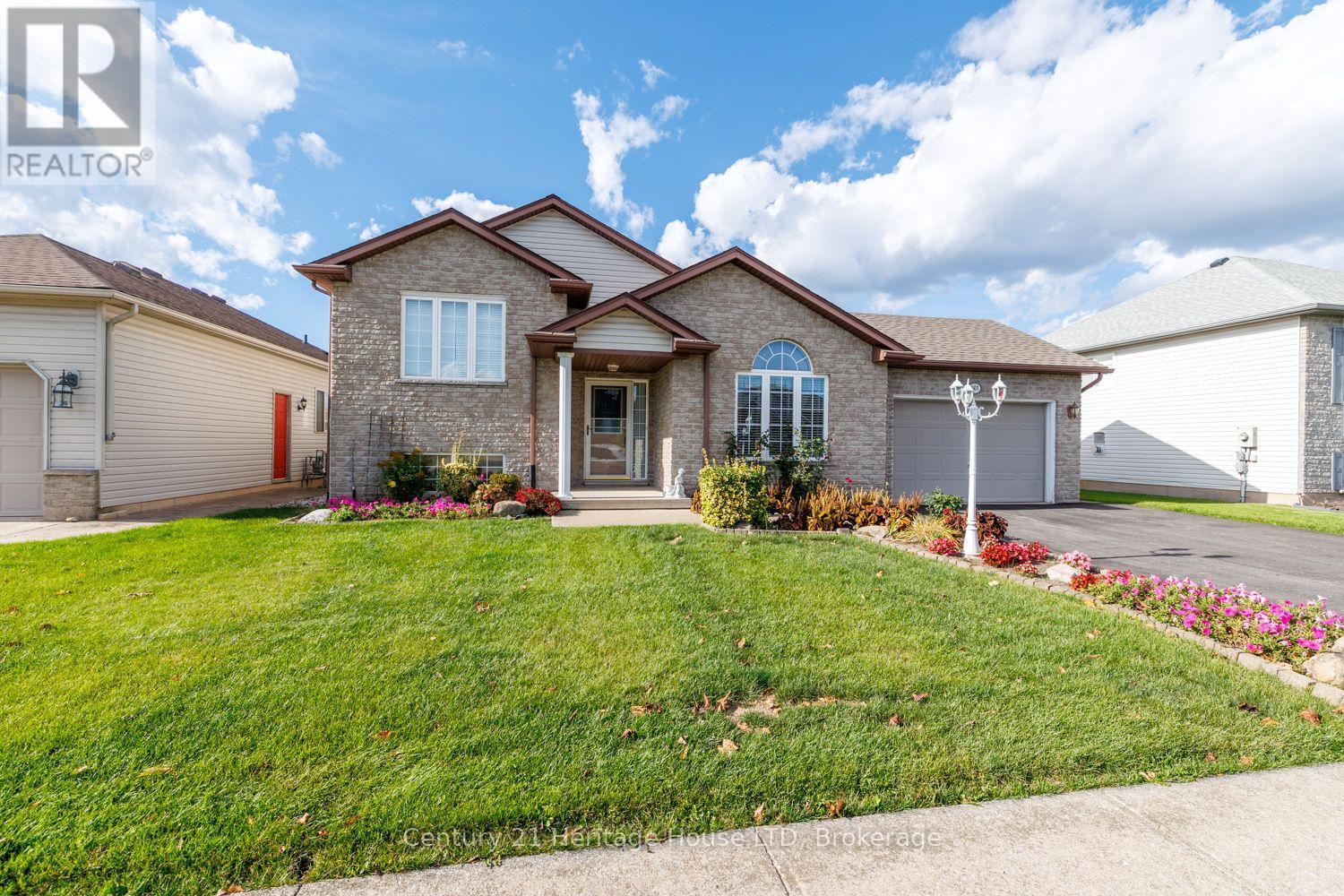 361 ANTOINETTE ROAD
