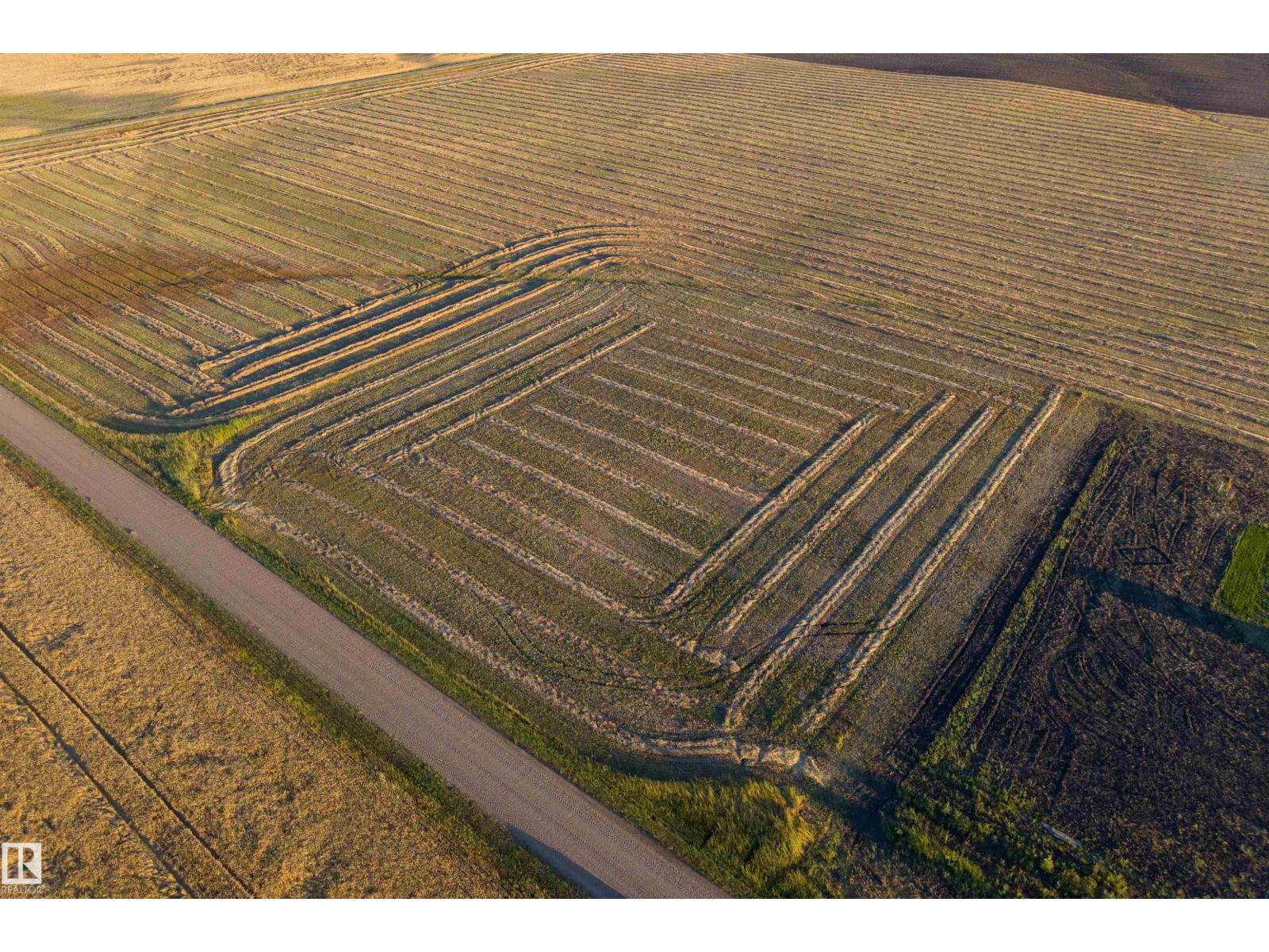 Rge Rd 261 Twp Rd 570