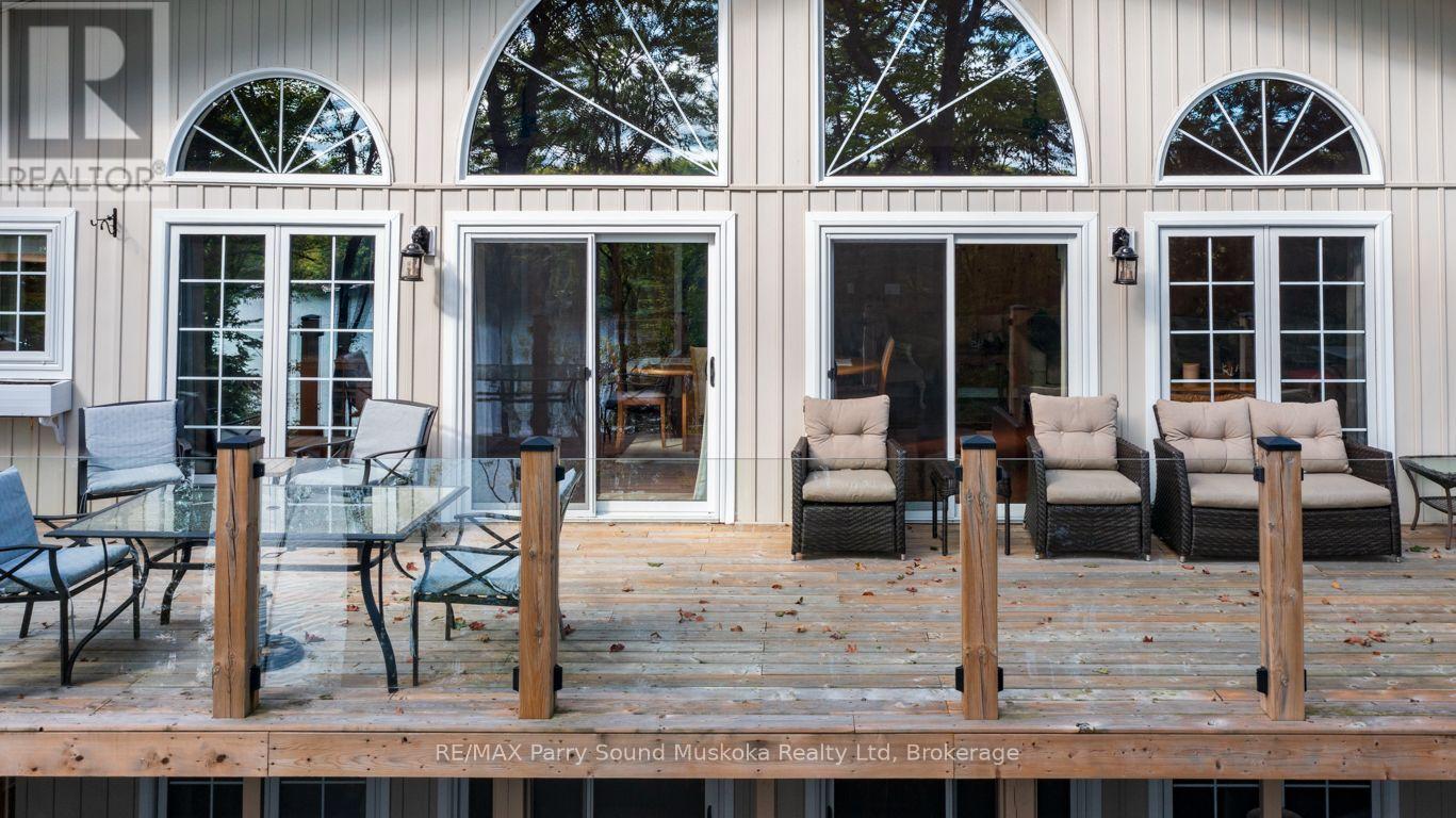 326 BLUE LAKE ROAD
