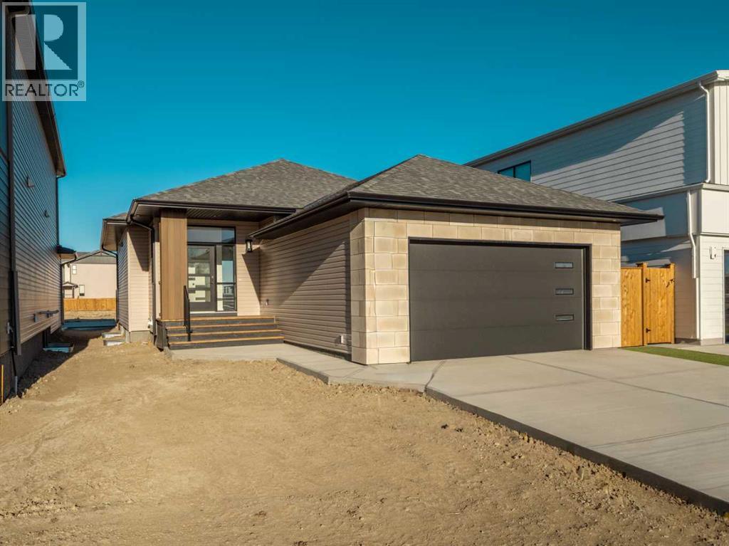 425 BLACKWOLF BOULEVARD N, LETHBRIDGE, AB T1H 7J5 - Image 861052683.jpeg?d=l