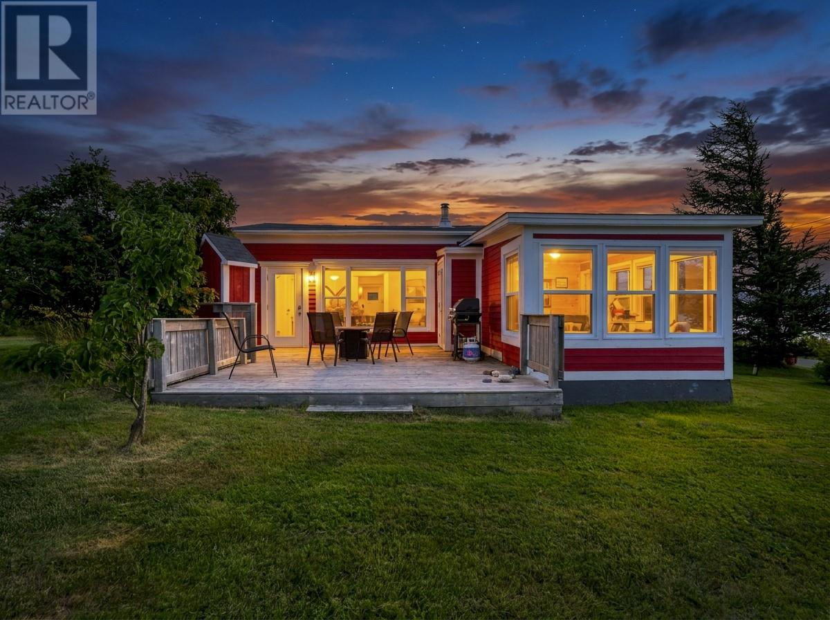 128 North Point Road