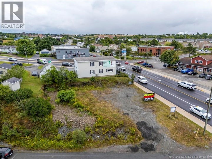 Photo 1 of 36 — 33 Loch Lomond Road, Saint John, NB E2J 1X4
