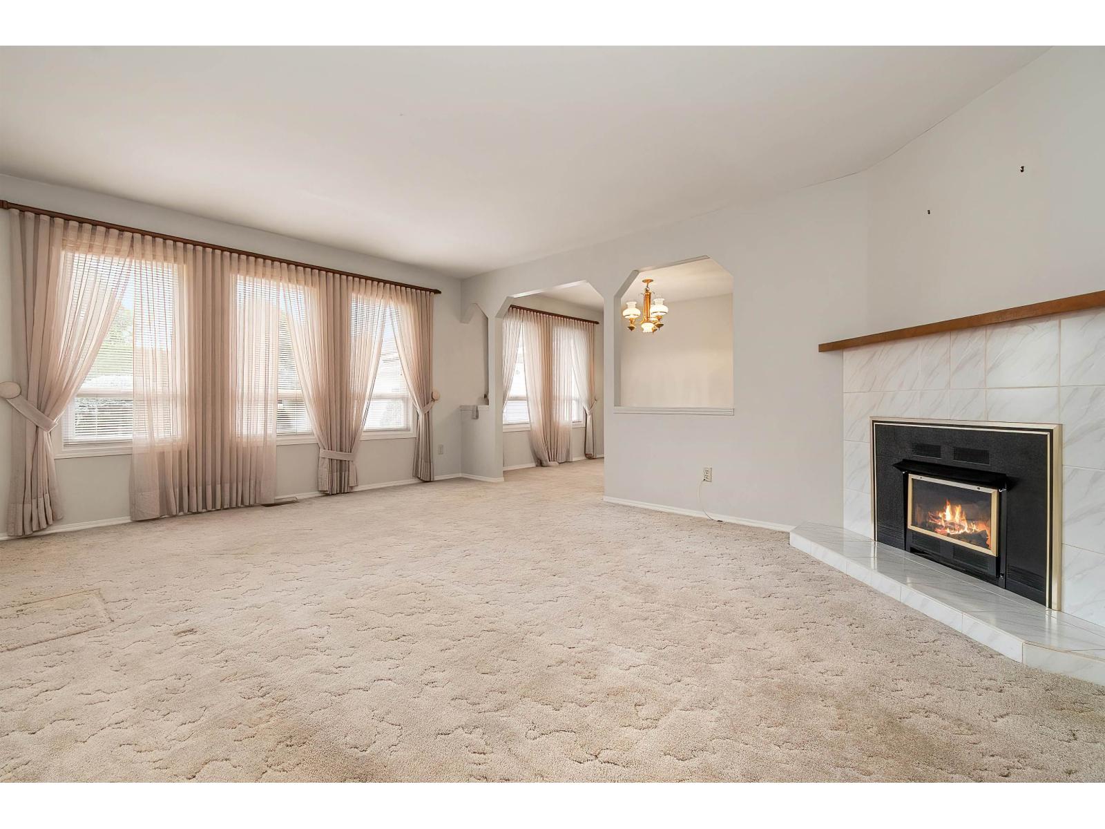 46634 ELLIOTT AVENUE, Fairfield Island