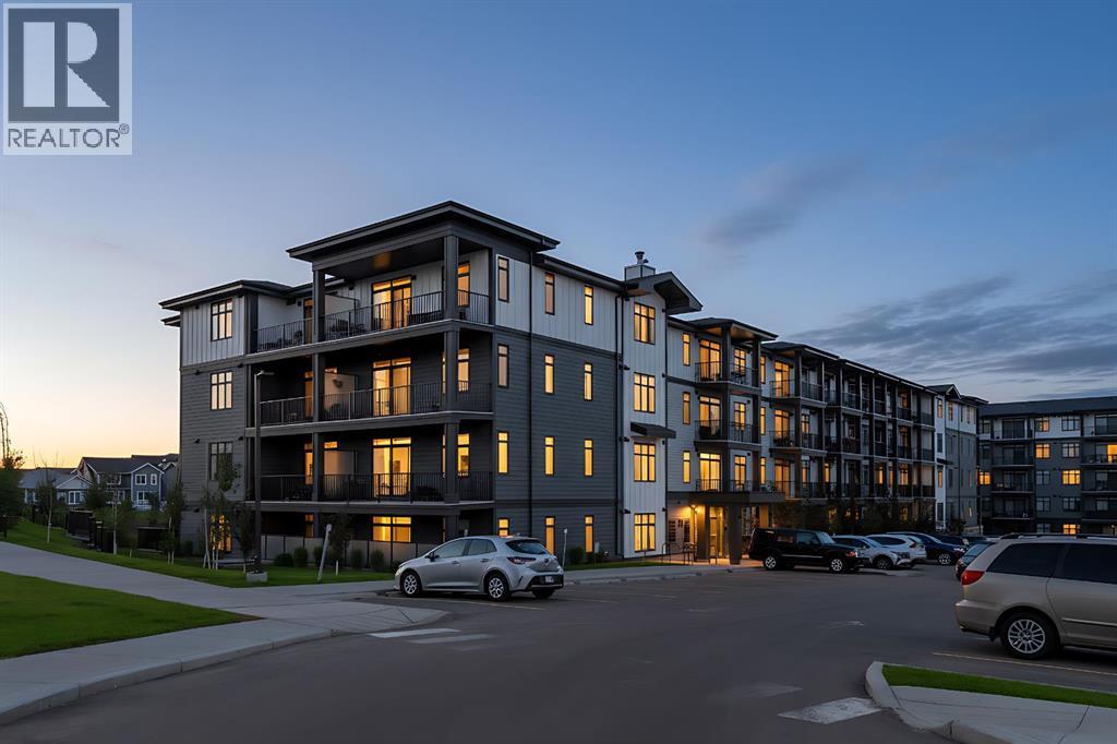 112, 40 Sage Hill Walk NW