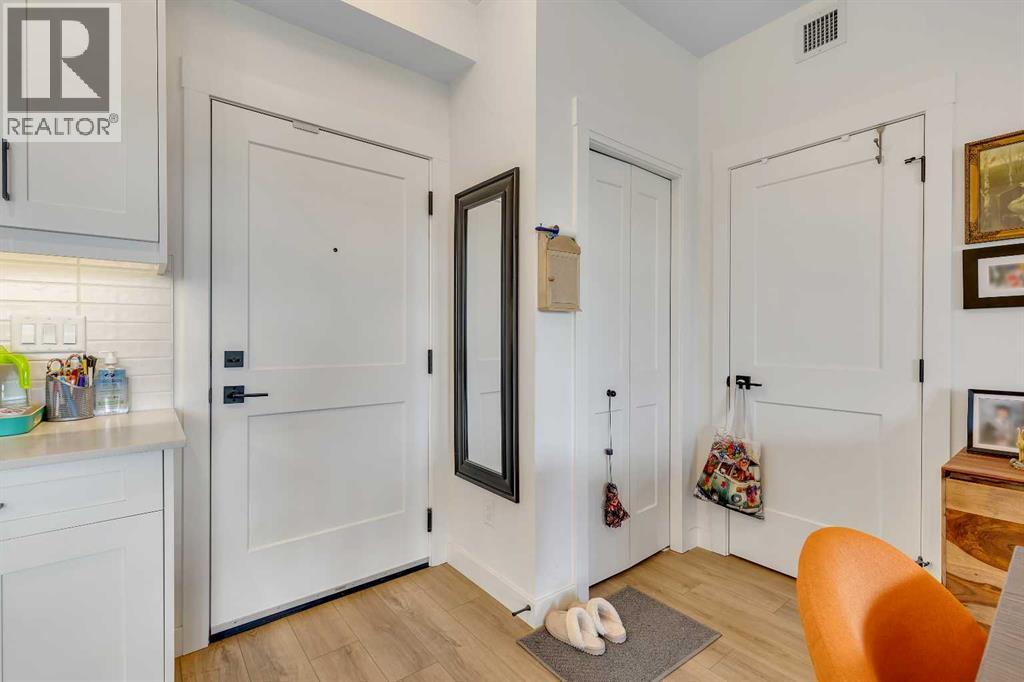 112, 40 Sage Hill Walk NW