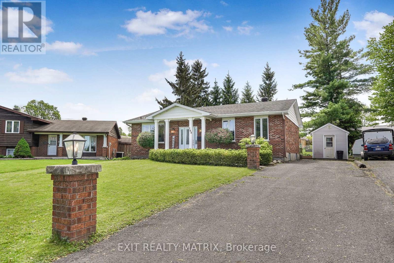 768 DEWHURST AVENUE - Photo 2