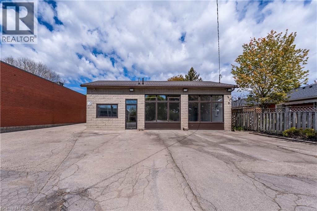 568 WEST STREET, BRANTFORD, ON N3R 6M7 - Image 576318571.jpeg?d=l