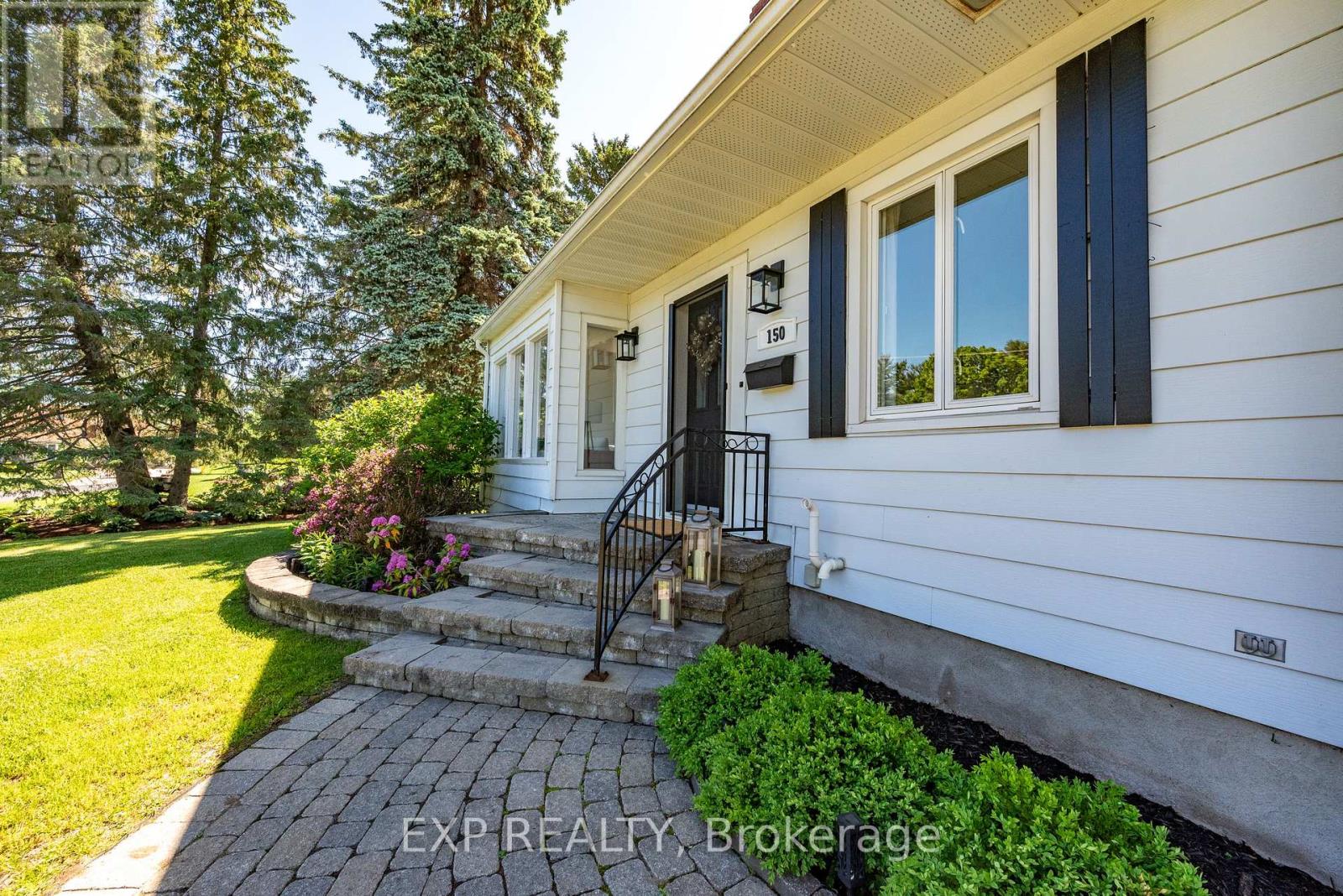 150 STEVENSON CRESCENT