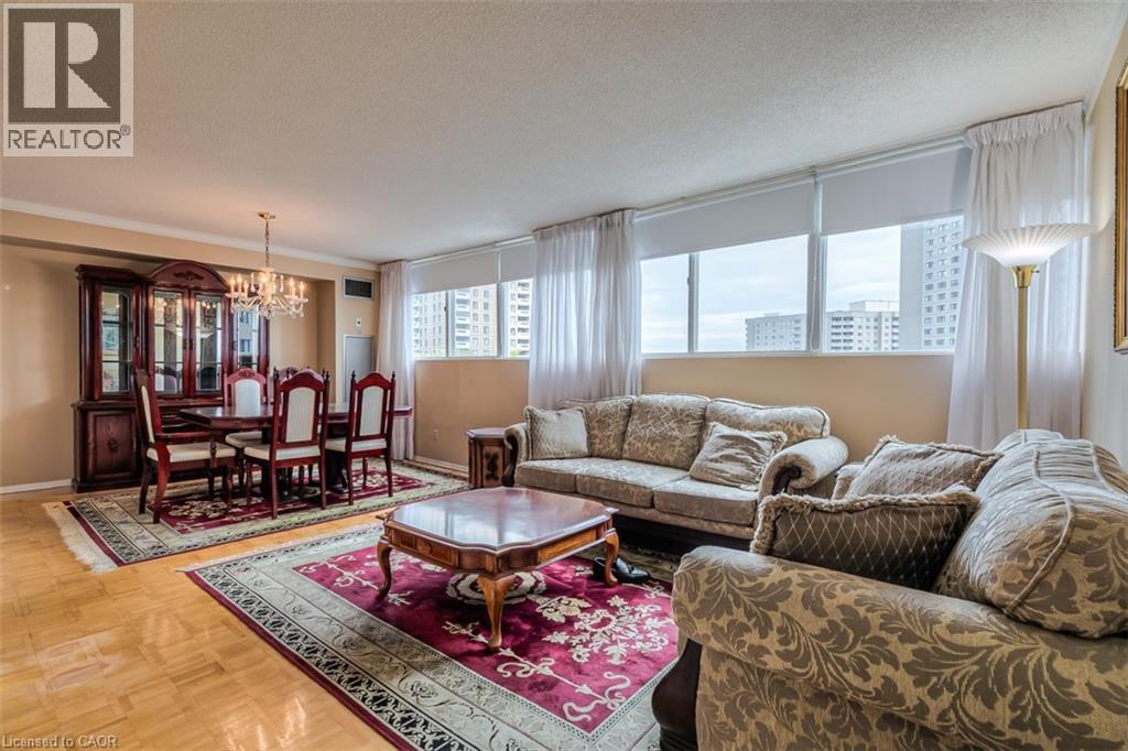 3695 KANEFF Crescent Unit# 612