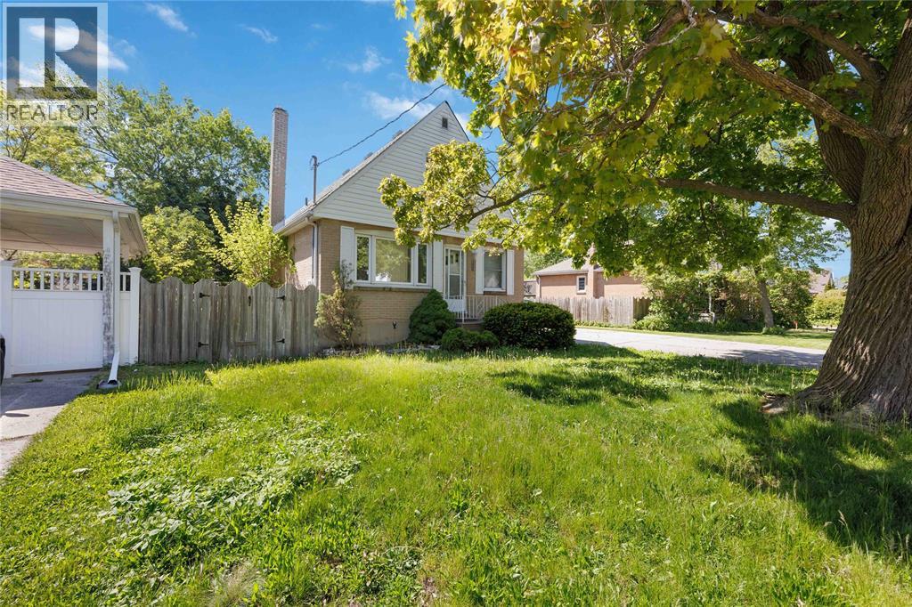 457 Montcalm AVENUE - Photo 3