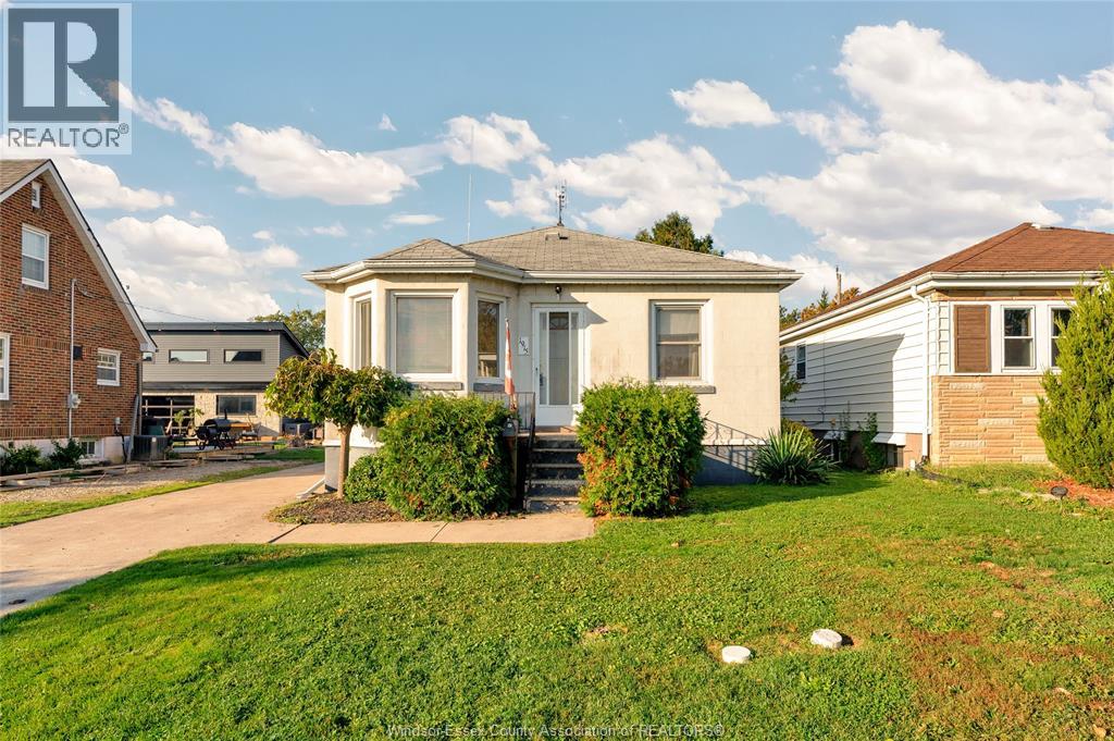 1915 OLIVE ROAD, WINDSOR, ON N8T 1R4 - Image 582397518.jpeg?d=l
