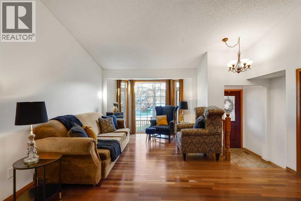 27 Sun Harbour Road SE