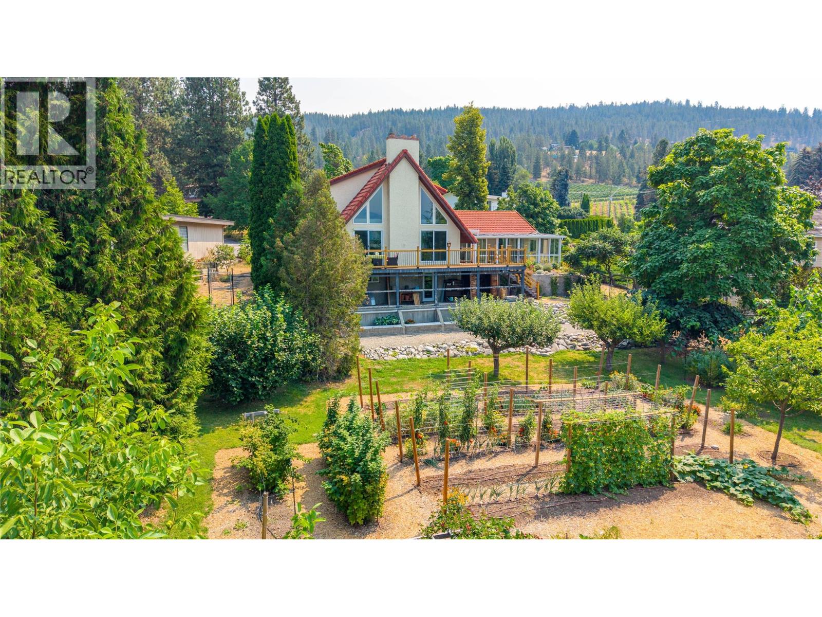 3015 Ponderosa Drive