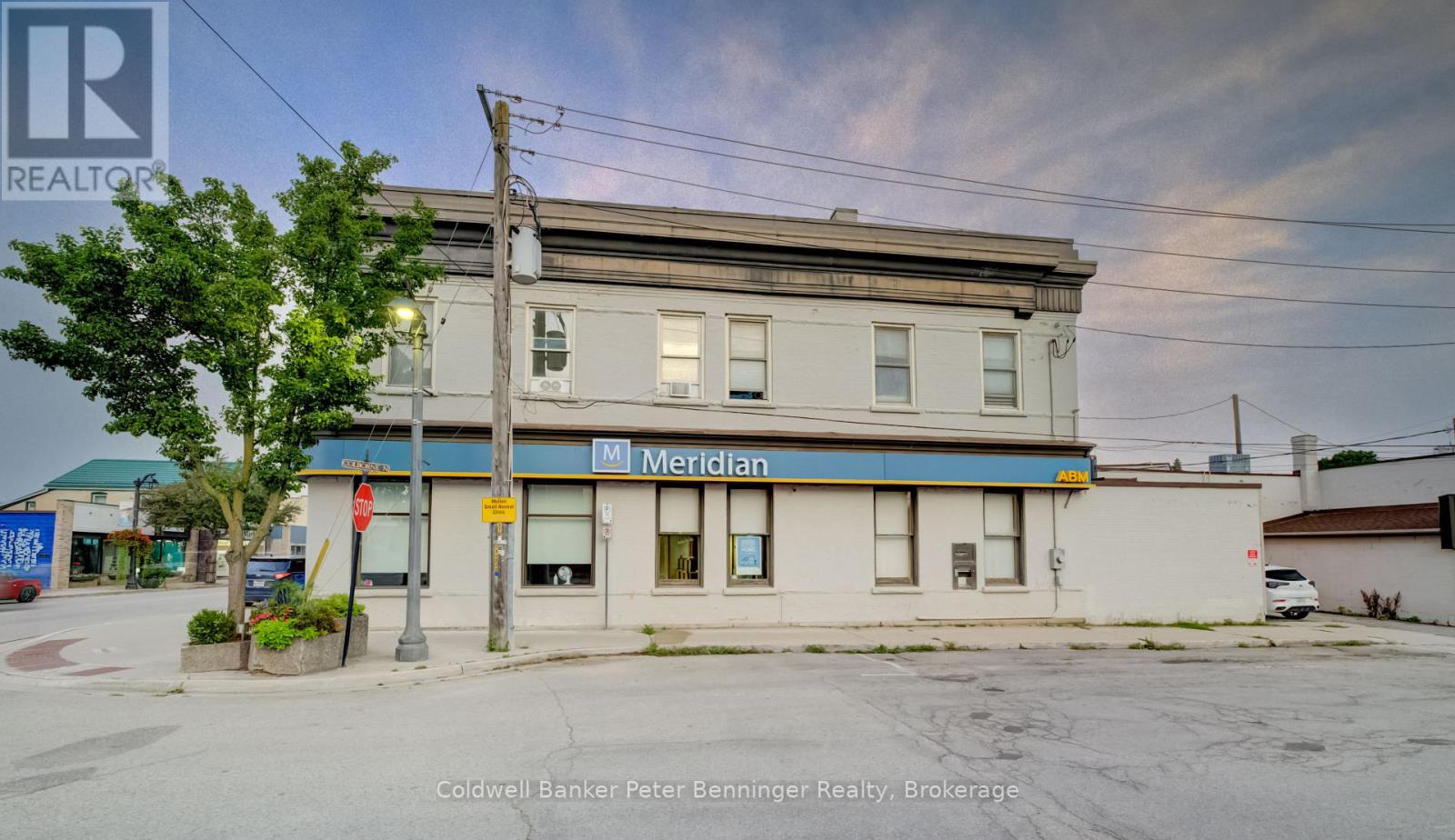 240-242 DURHAM STREET E